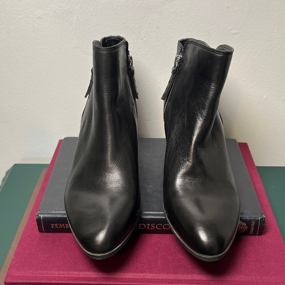 Frye‎ Judith Double Zip Black Genuine Leather Women's Ankle Booties Sz 6M EUC